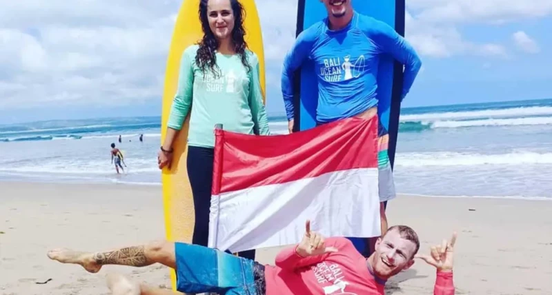 Our instructors take a break with you!