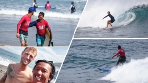 Moniteurs de surf locaux encadrant une session famille à Bali